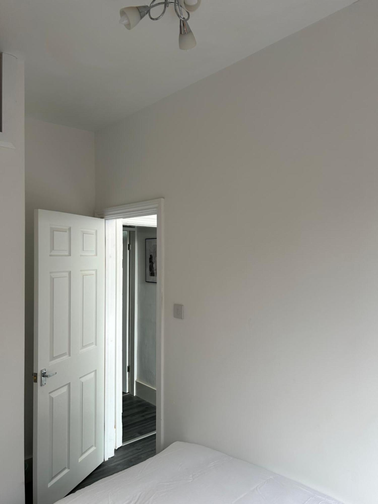 Charlohub 01 Apartment Coventry Exterior photo
